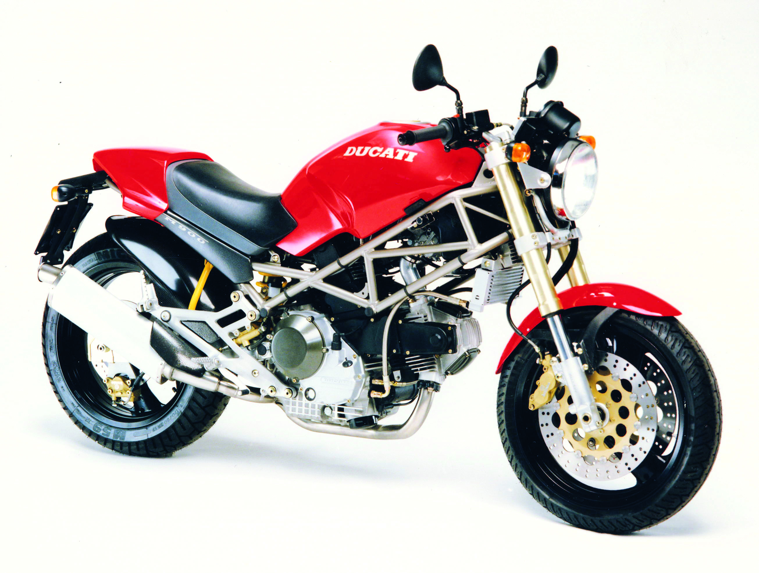 ARR111_Ducati_821_Monster-27