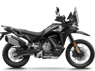 800MT-X_Nebula Black_Low Seat_Right.jpg