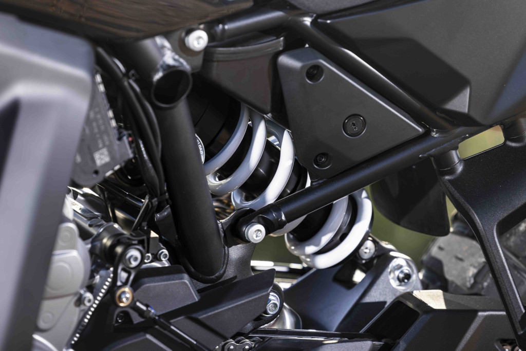 CFMOTO 800MT-X