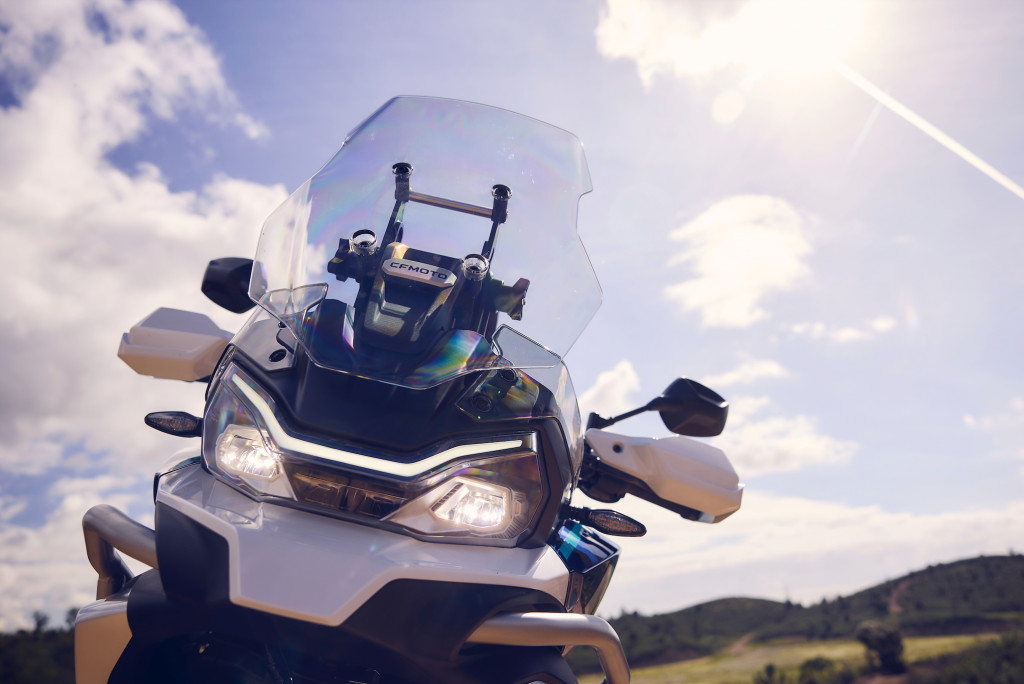 CFMOTO 700MT- screen 2