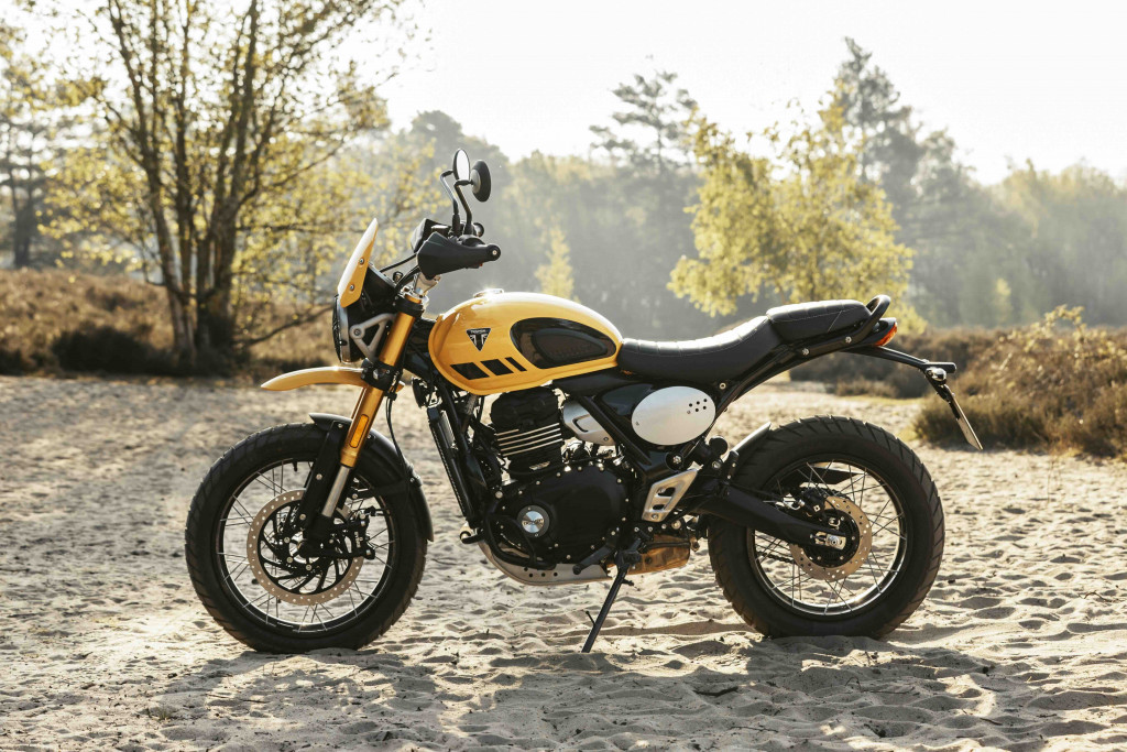 Scrambler400XC_MY26_5738_GE
