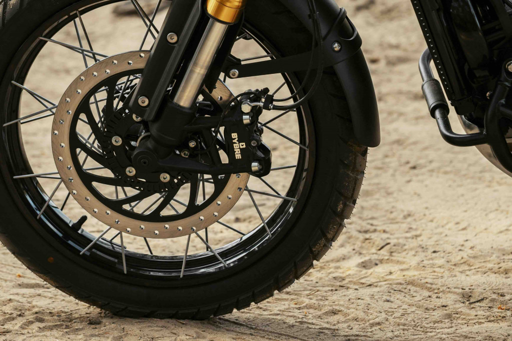Scrambler400XC_MY26_5891_GE