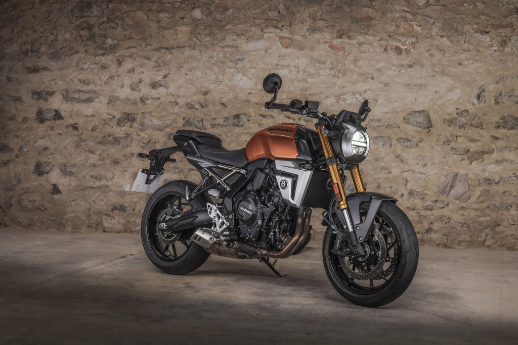 Suzuki GSX-8T