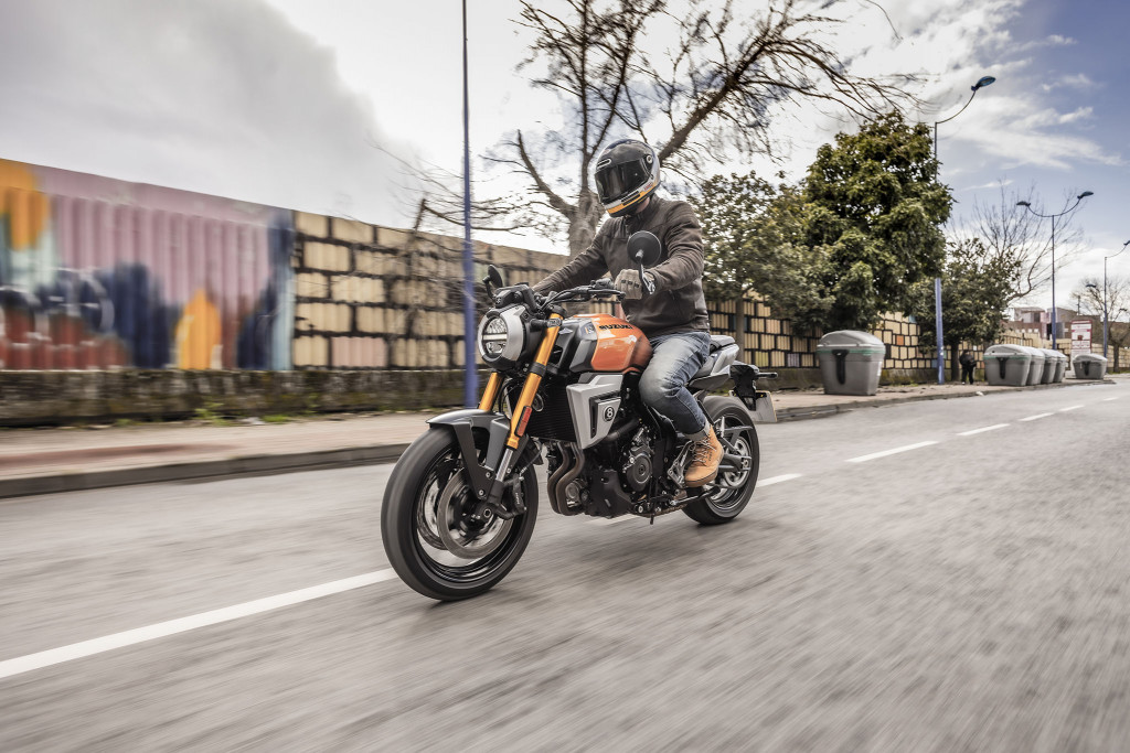 Suzuki-800TT-T-3770