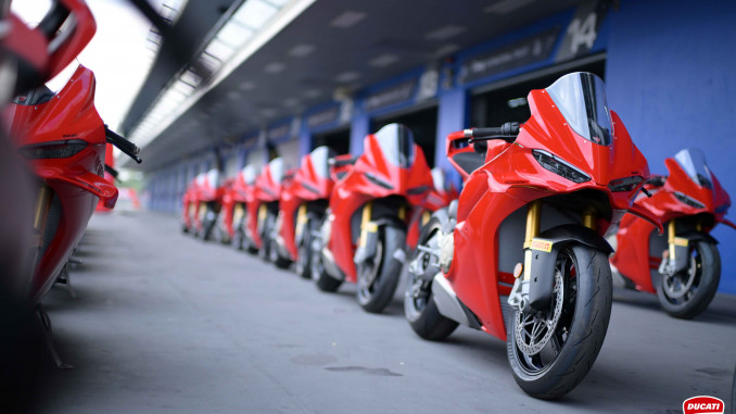 Unknown Ducati Superbike Experience