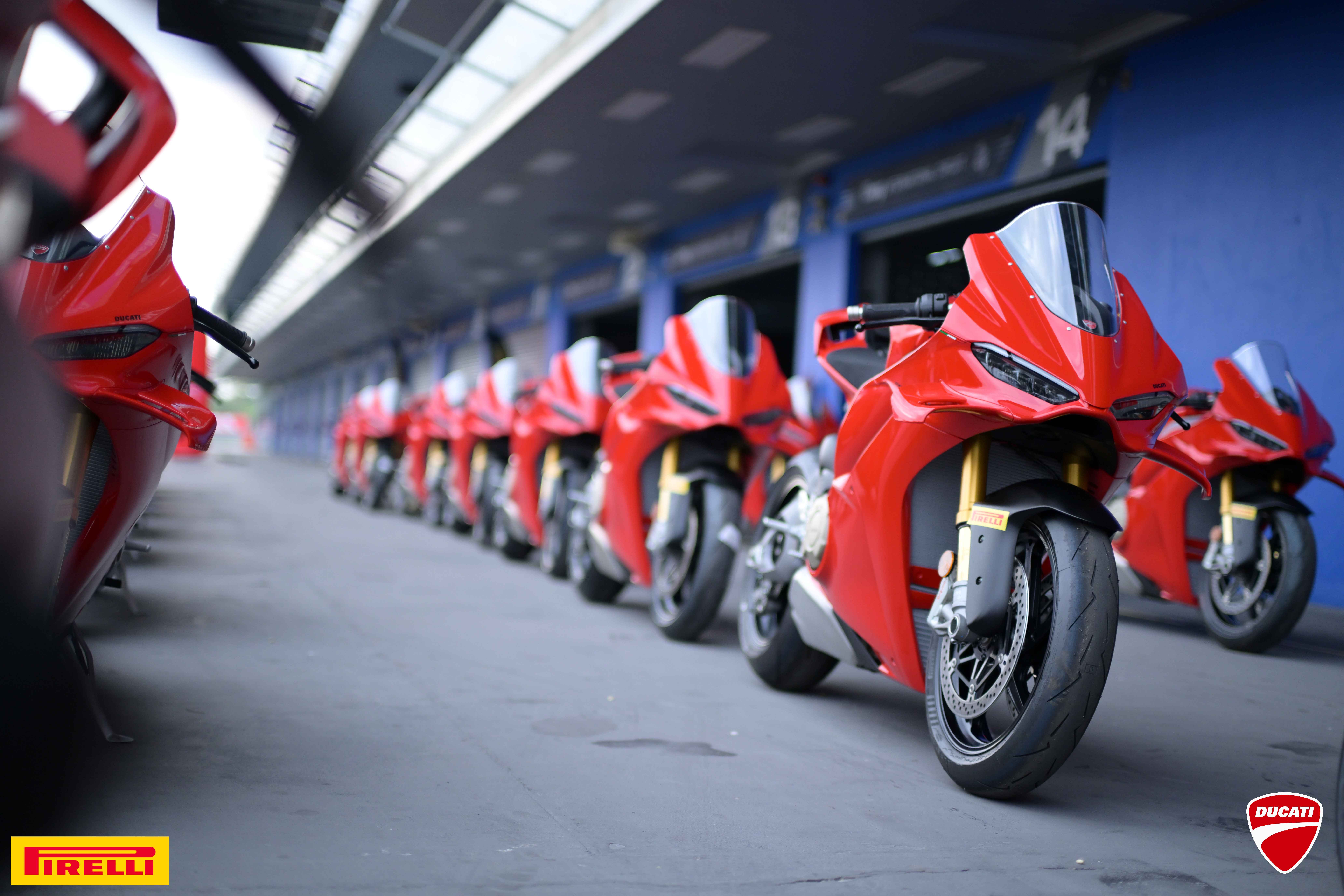Ducati Superbike Experience