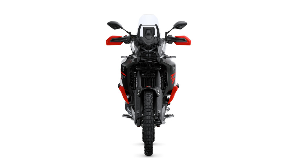2026-Yamaha-XTZ700D-EU-Redline_White-Studio-006-03