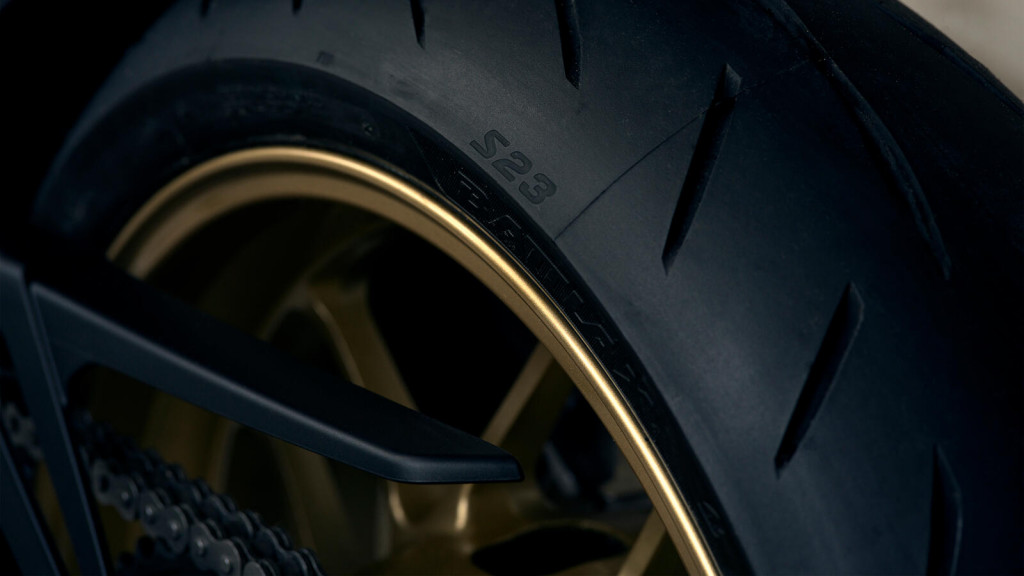 2026_YAM_XS850GP_EU_LRYS1_DET_011_03_preview