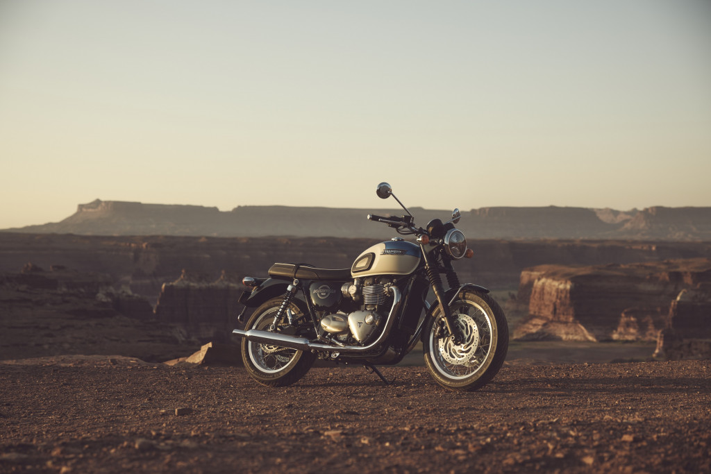 Bonneville T120