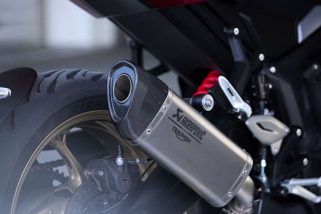 Trident_800_ACC_MY26_02783_JP
