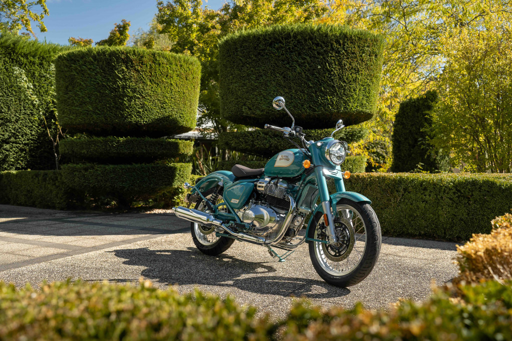 Classic-650-High-Res-Tom-Fossati-350