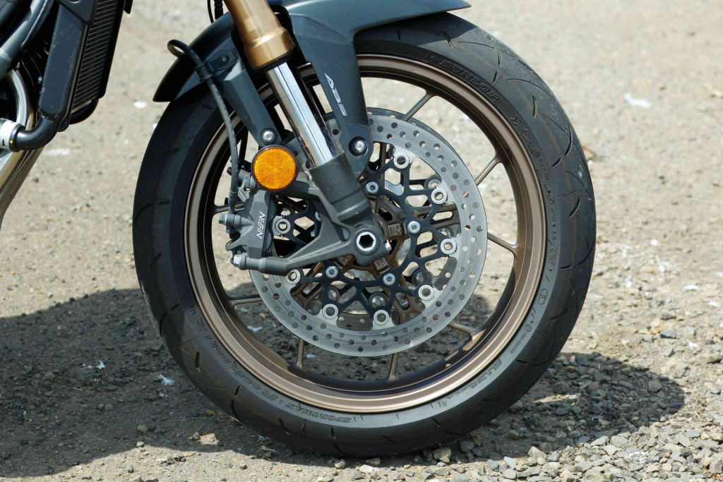 HONDA CB650R E-CLUTCH_190A5029