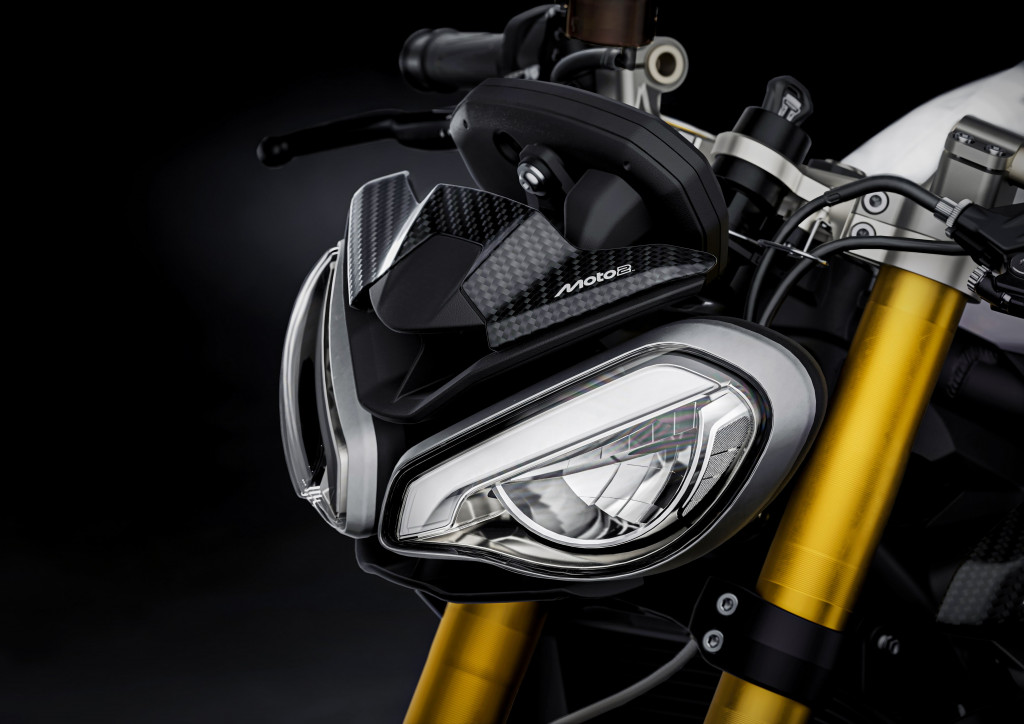 StreetTriple_Moto2_MY26_TwinHeadlight_Landscape