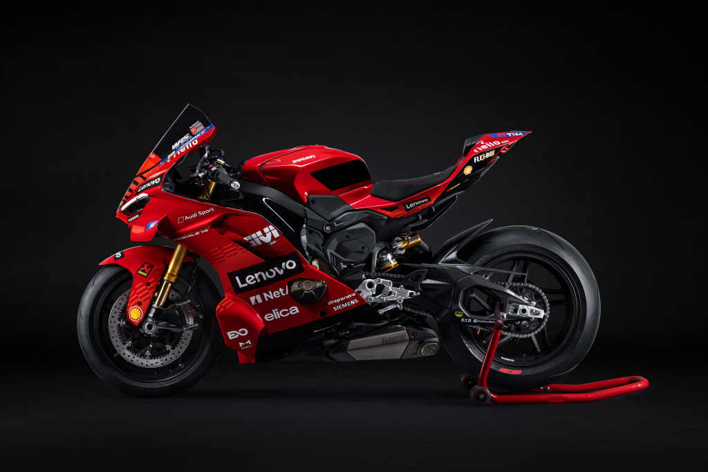 Panigale_V4_Marquez_2025_World_Champion_Replica-6
