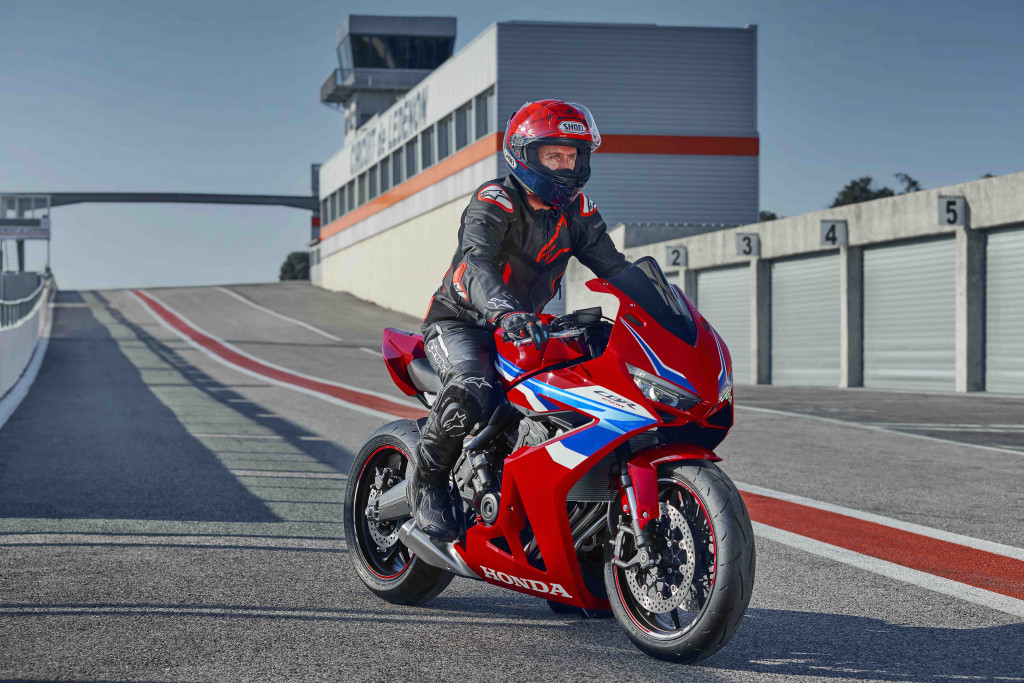 The CBR650R E-Clutch