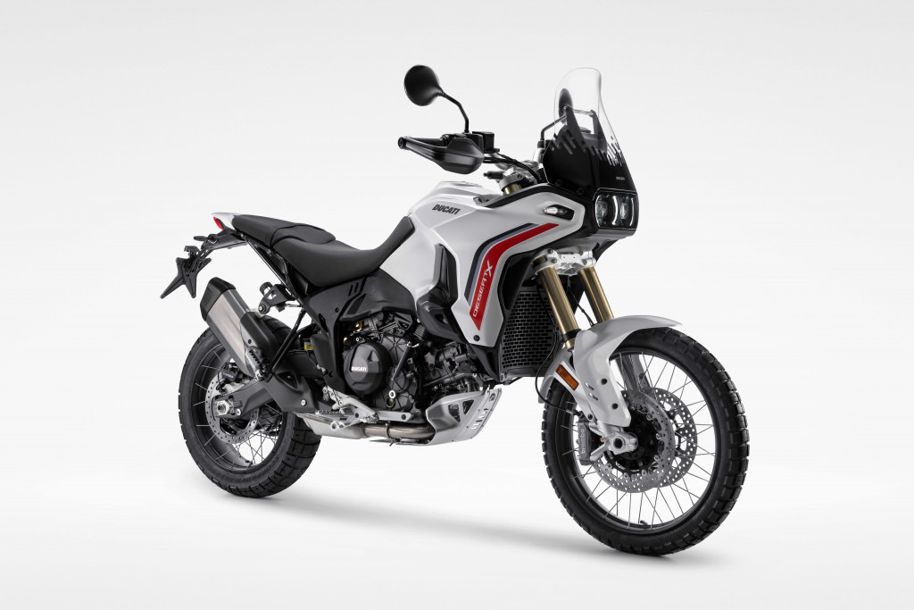 01-MY26_DESERTX_STUDIO-6