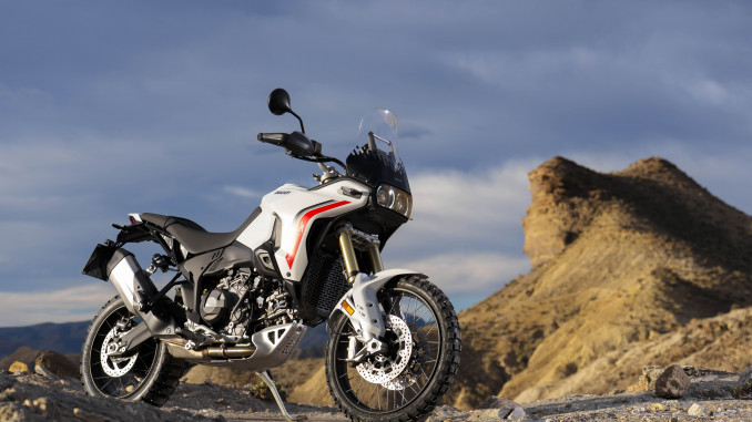 04-MY26_DESERTX_STATICS_ON_LOCATION-6