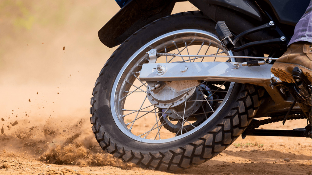 DR-_0000_DR150-REAR-SLIDE