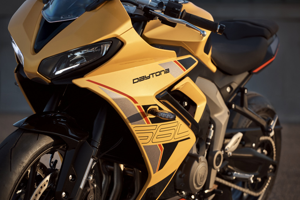 Daytona_660_MY26_0104_JP