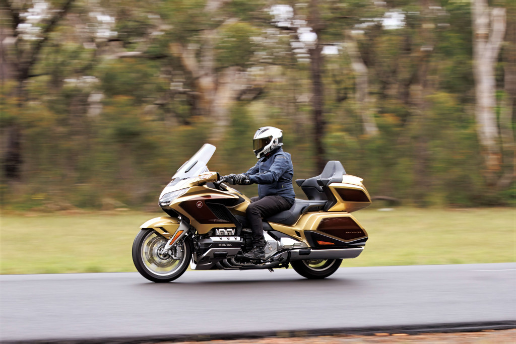 AGV_K7_Honda Goldwing solo1X3A0654