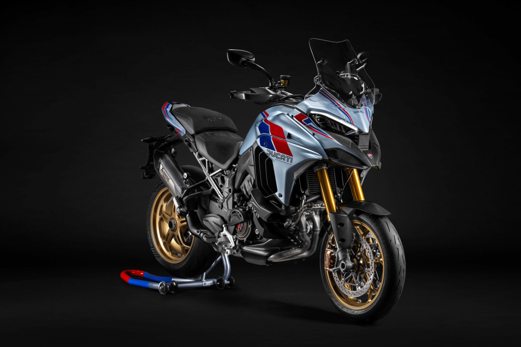 07_-_COLLEZIONE_100_MULTISTRADA_V4_RS_100_2