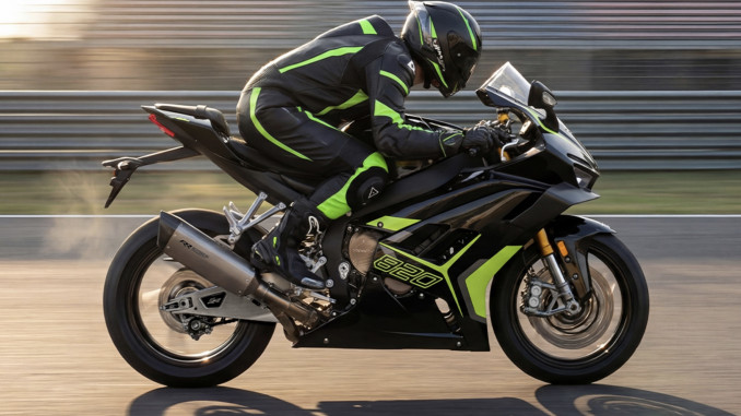 800RR