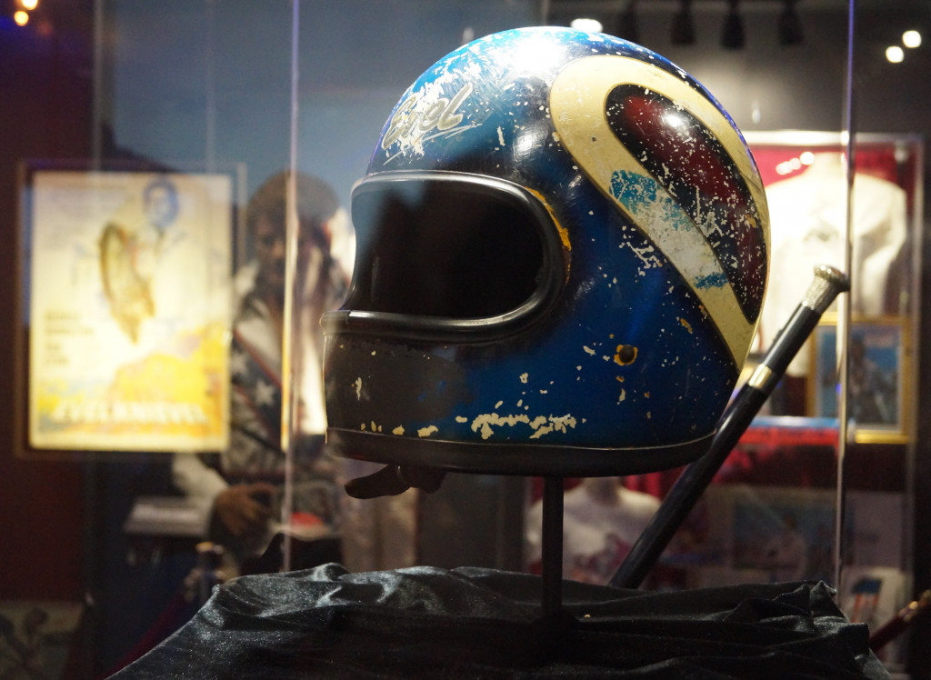 caesars-helmet-1-1_55212740287_o