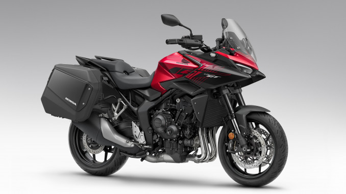2026-CB1000GT_studio_A001_WithPannier_R-380_GrandPrixRed_ED_RhFrq_M