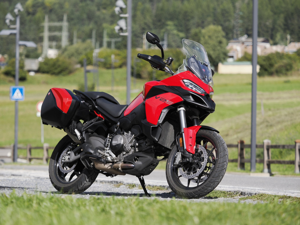 _9082481 - Ducati MTS V2 S 2025