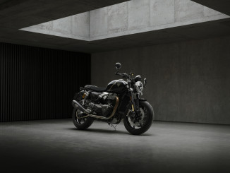 TFC_SpeedTwin1200_MY27_004_MP