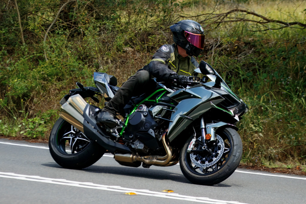 Kawasaki Ninja H2190A8616