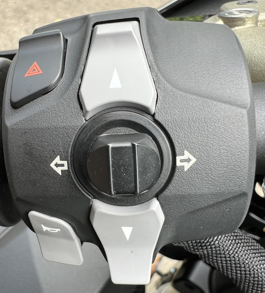 Left switchblock to scroll through functions on TFT display