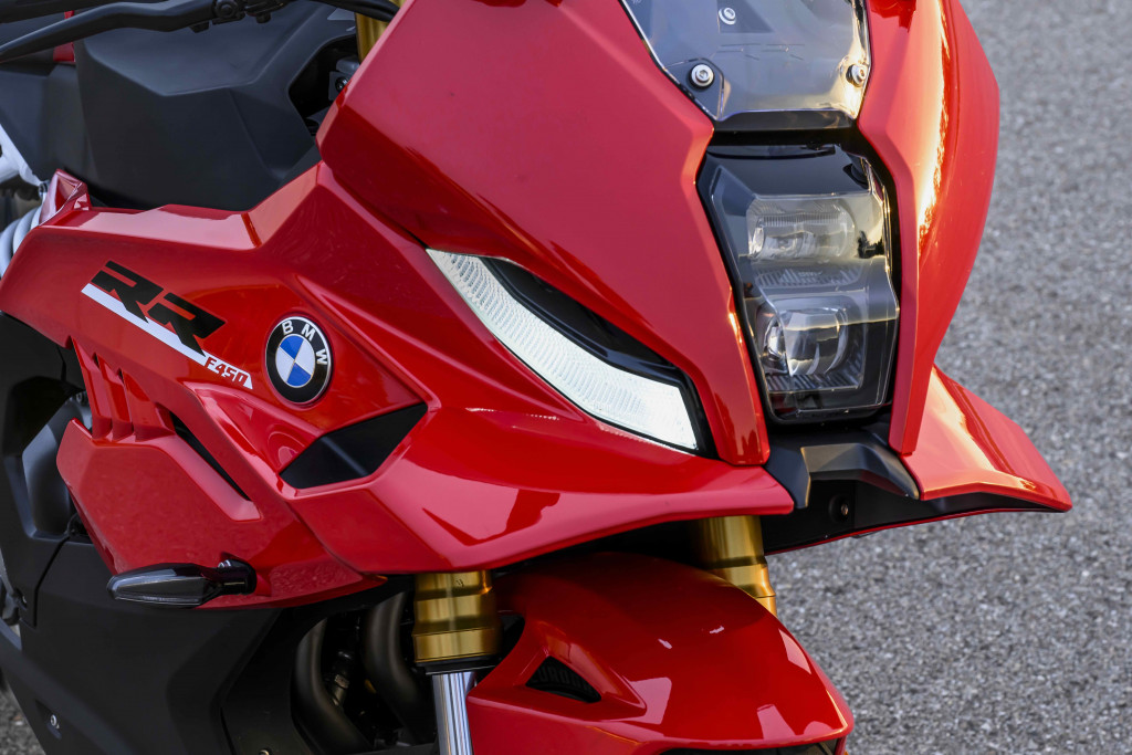 P90659861_highRes_bmw-f-450-rr