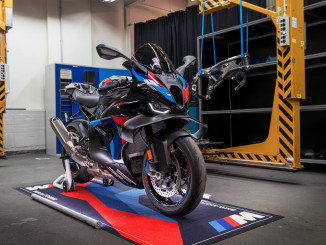 P90661875_highRes_bmw-motorrad-m-motor