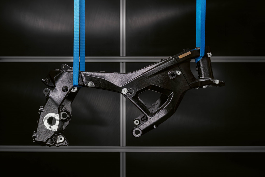 P90661883_highRes_bmw-motorrad-m-motor