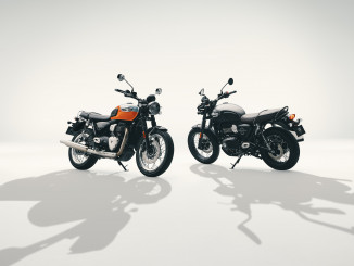Bonneville T40