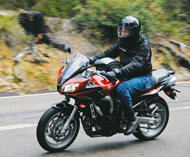 lino Guarda la ropa Pais de Ciudadania Yamaha FZ6S Fazer - Road Rider Magazine